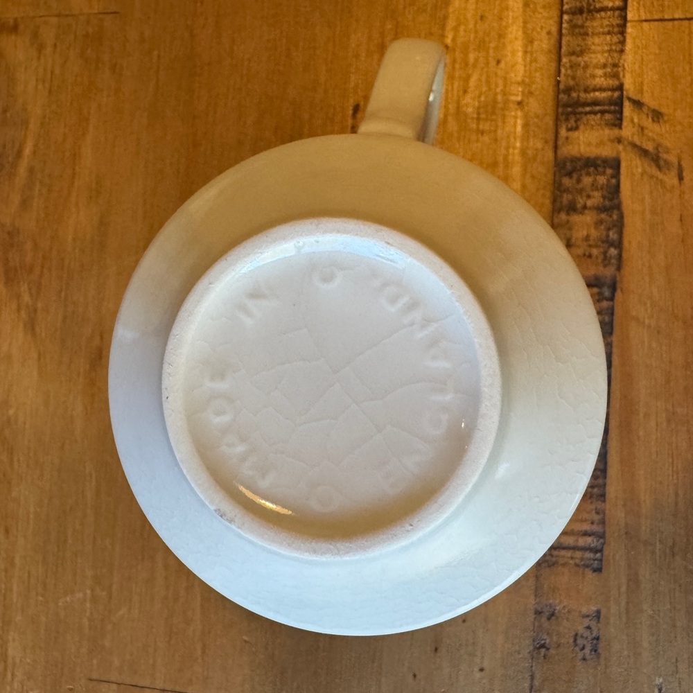 Churchill England Blue Willow Cup & Saucer Set - Picture 3 of 6